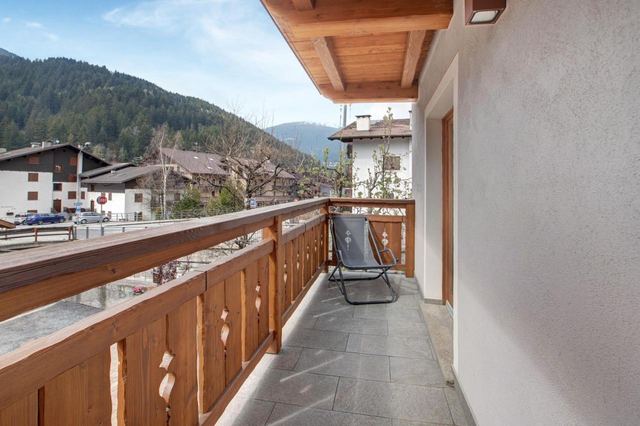Casa Al Rin Ski Bike And Wellness Isolaccia Exterior photo